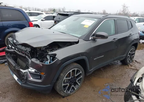 2019 Jeep Compass Limited 4X4 z USA, uszkodzony, nr VIN 3C4NJDCB3KT841968